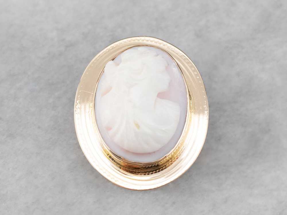 Vintage Pink Shell Cameo Gold Brooch - image 1