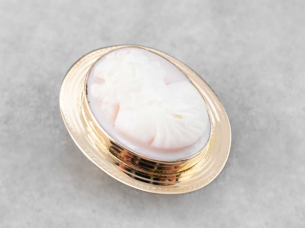 Vintage Pink Shell Cameo Gold Brooch - image 2