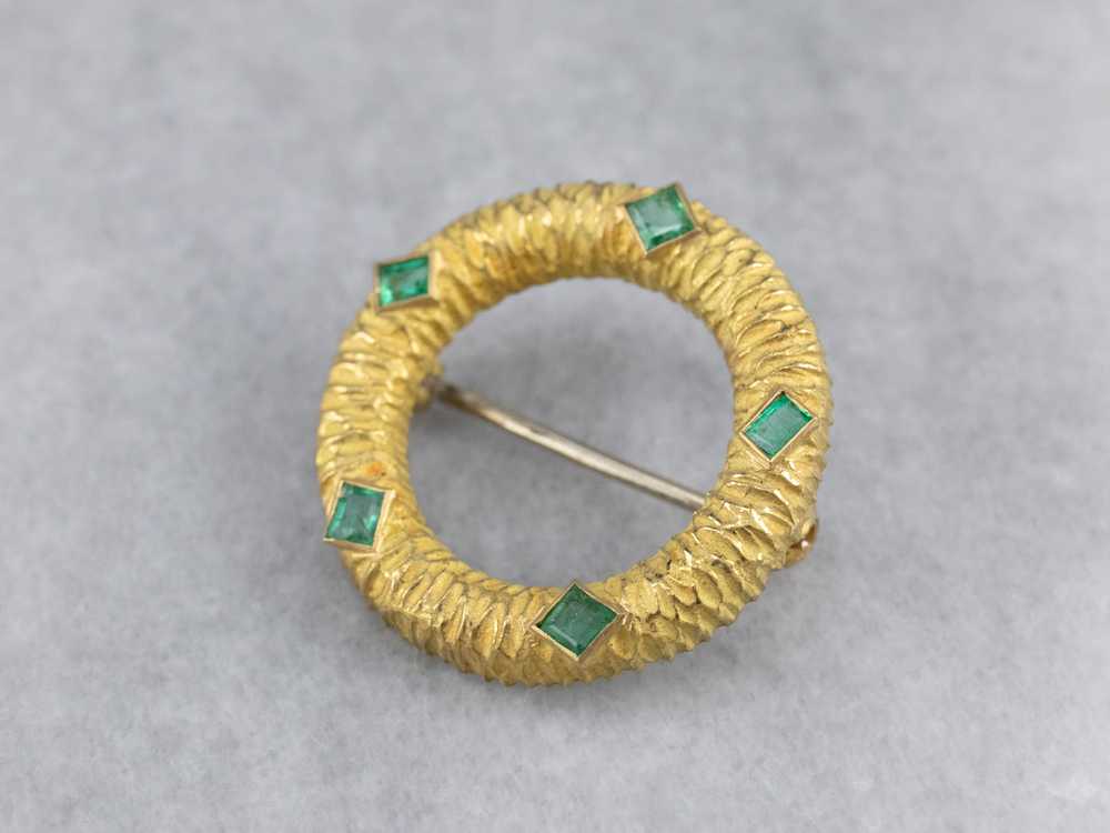 Yellow 18K Gold Emerald Circle Pin - image 2