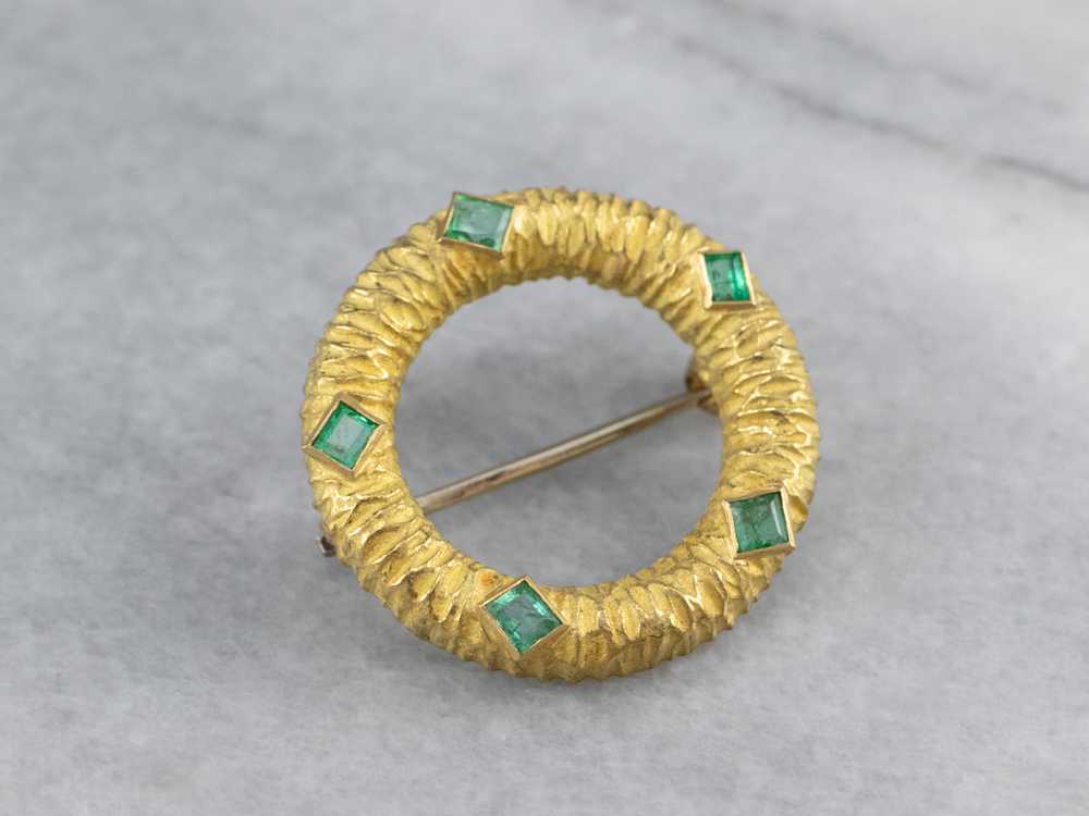 Yellow 18K Gold Emerald Circle Pin - image 3