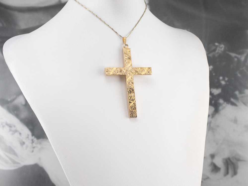 Large Engraved 1950s Gold Cross - image 10