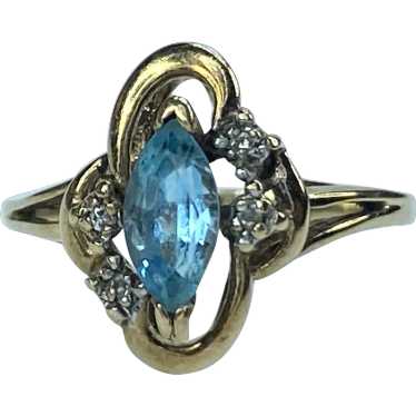 10K yellow gold Marquise Topaz Diamond ring