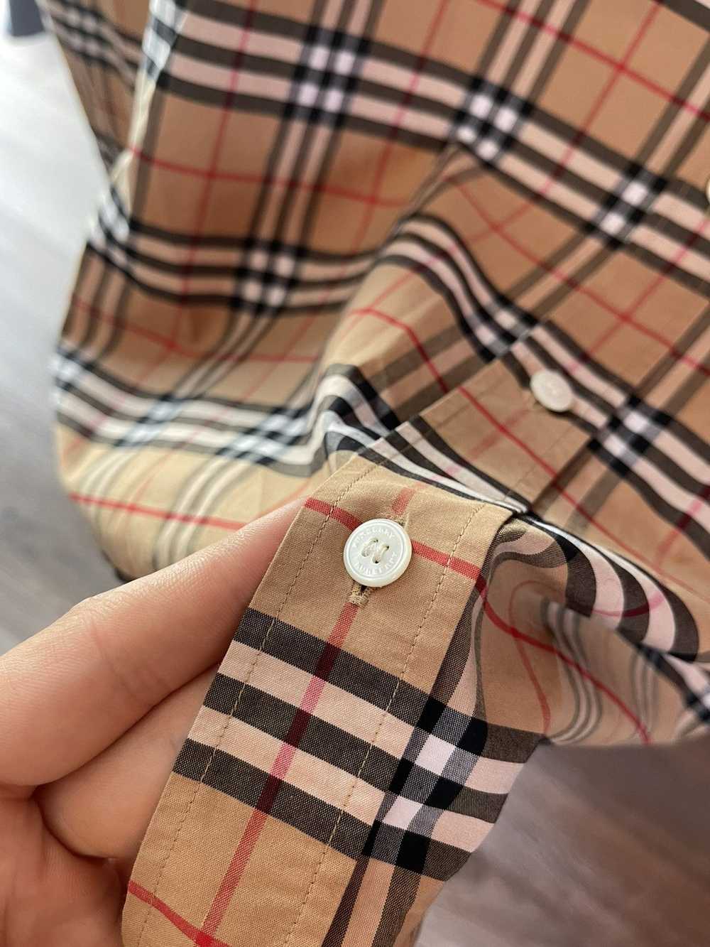 Burberry × Luxury Burberry checkered shirt recent… - image 5