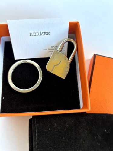 国内即発 HERMES Cadenas Horse key ring ホースカデナ 馬型 国内即発 HERMES Cadenas Horse key ring ホースカデナ 馬型