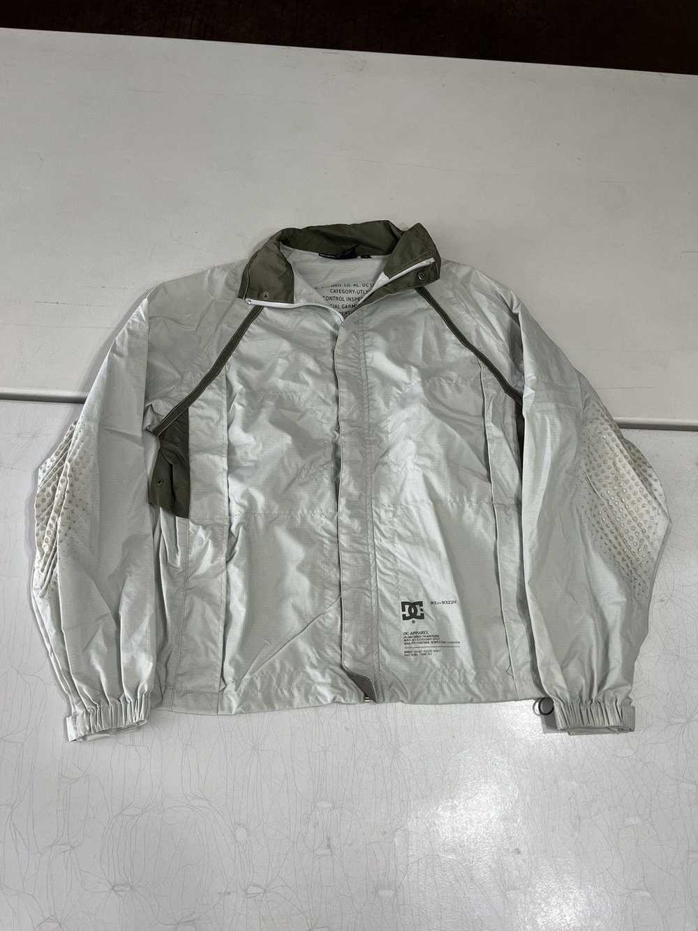 Dc × Vintage Y2K DC windbreaker jacket - image 1