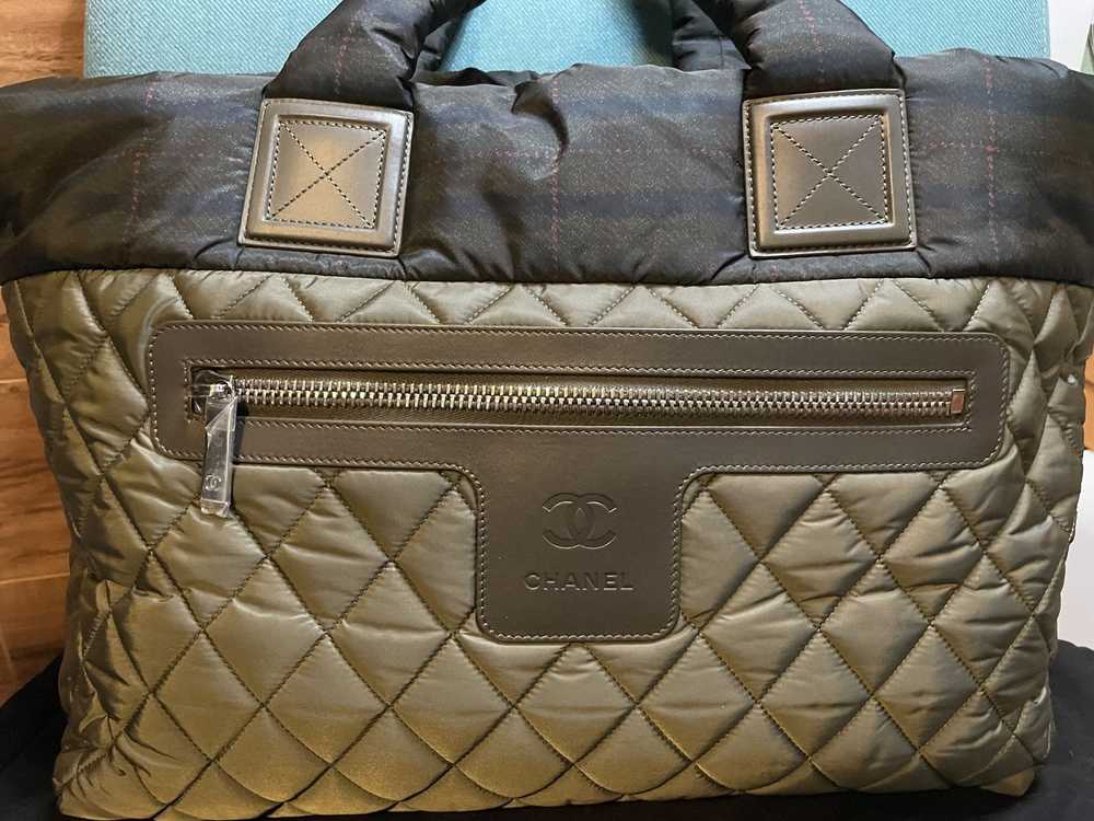 Chanel Coco Cocoon Zipped Tote - image 2