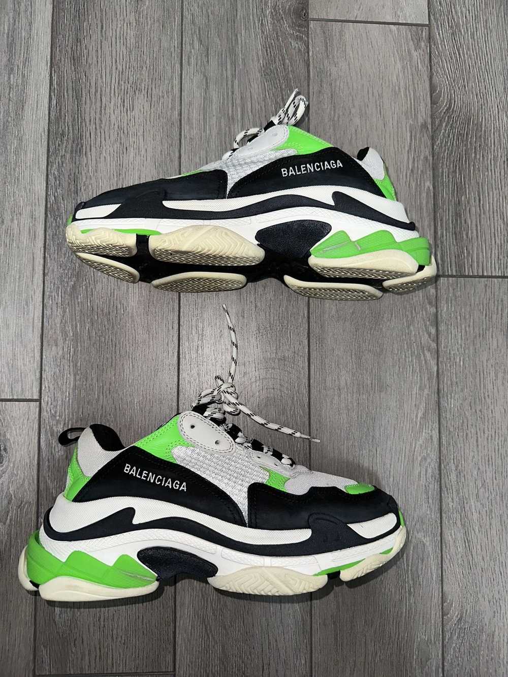 Balenciaga 2018 Balenciaga Triple S Sneaker 'Whit… - image 3