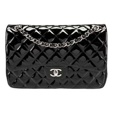 Chanel Timeless/Classique patent leather crossbod… - image 1