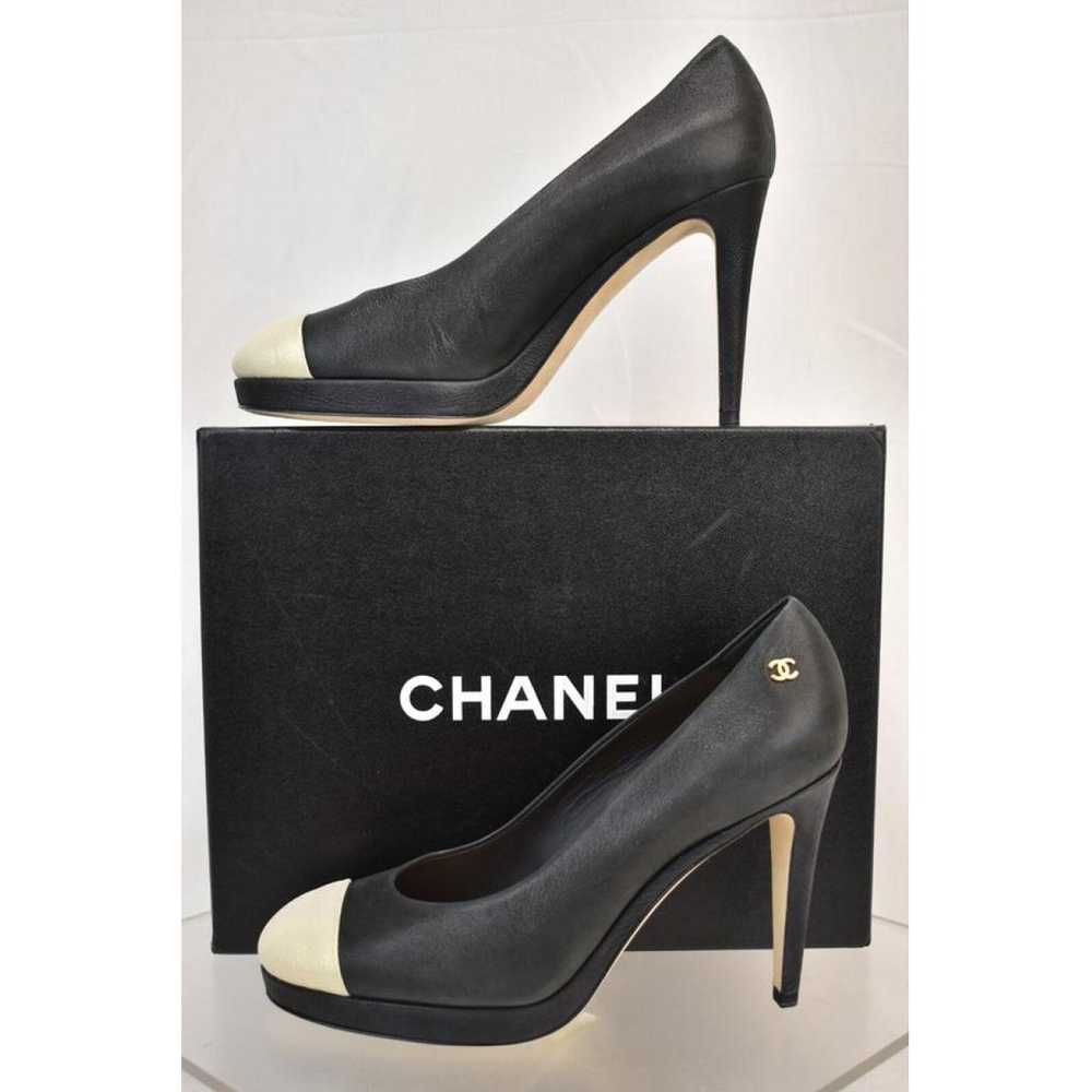 Chanel Leather heels - image 4