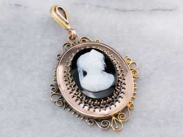 Antique Onyx Cameo Gold Pendant - image 1