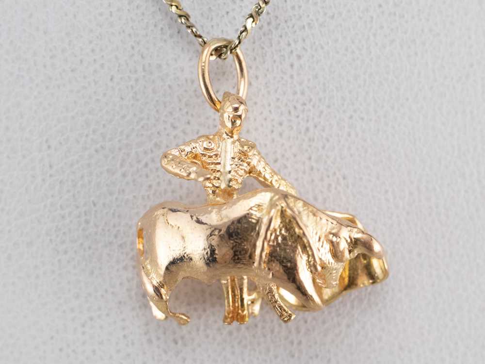 Vintage Matador and Bull Charm - image 8