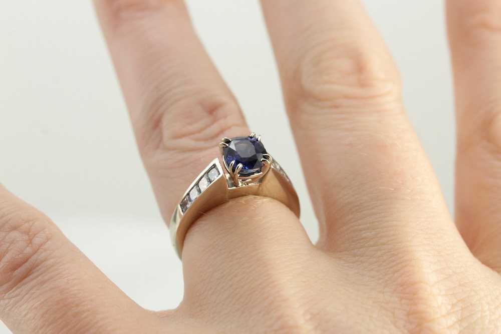 Contemporary Fine Midnight Blue Ceylon Sapphire o… - image 4