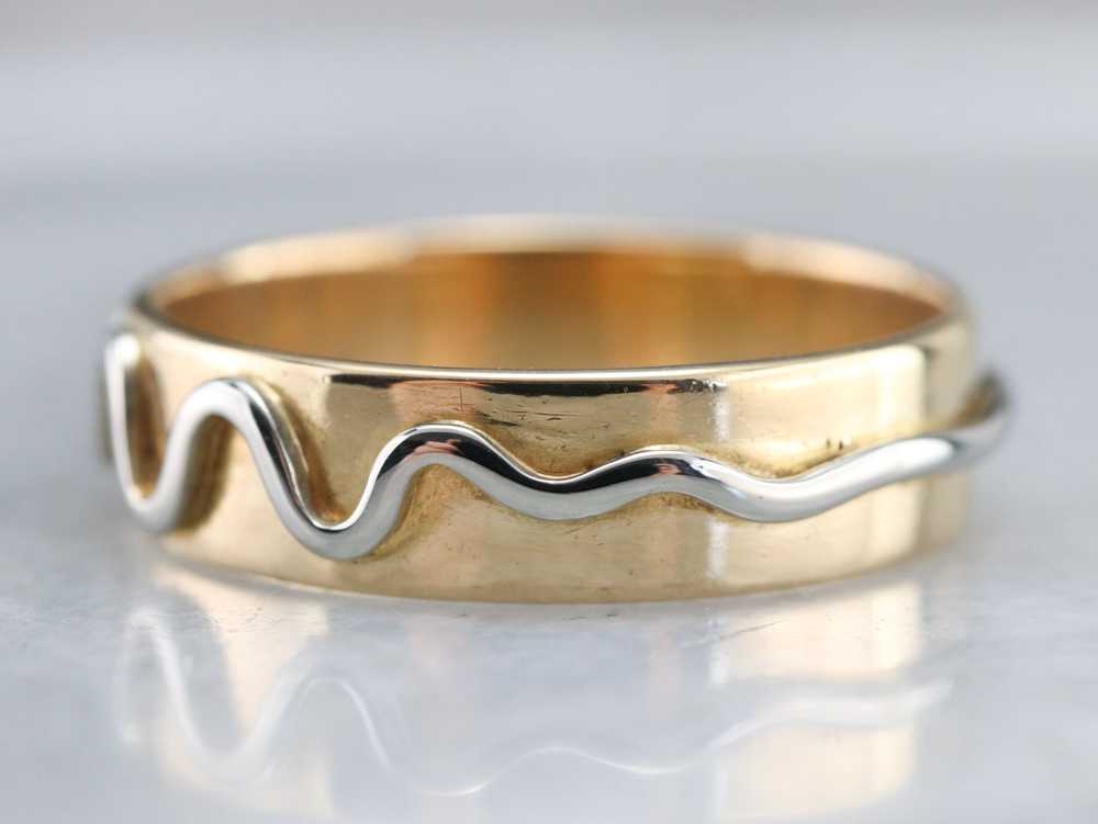 18K Gold Squiggle Pattern Band - image 2