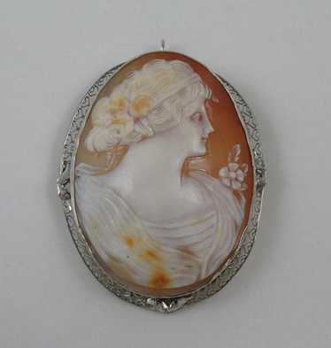 Romantic White Gold Filigree Cameo