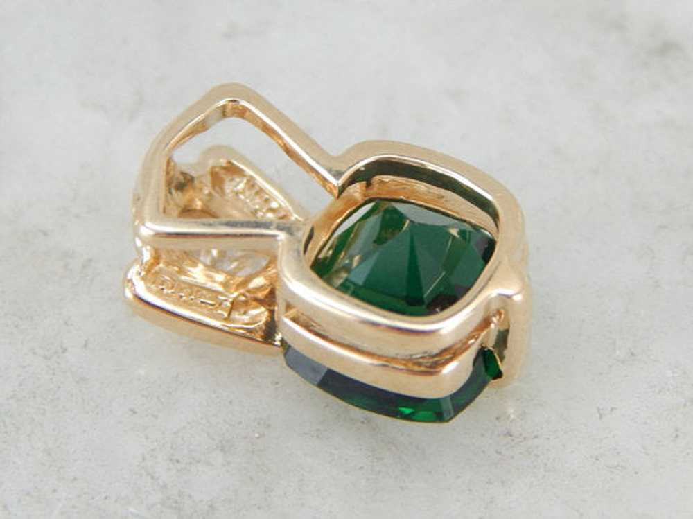 Rare Chrome Tourmaline set in a Modernist Diamond… - image 3