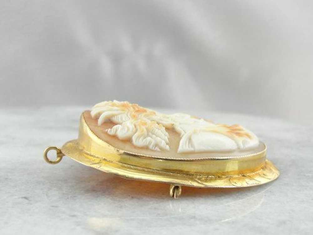 White Shell Cameo in Fine Gold Frame Pendant or B… - image 5