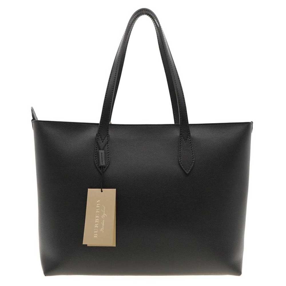 Burberry Patent leather tote - image 3