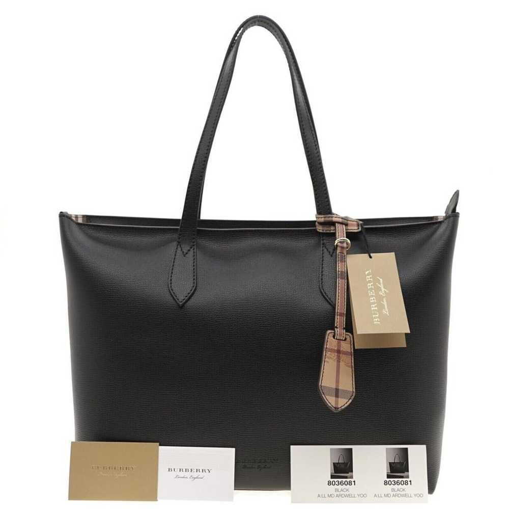 Burberry Patent leather tote - image 4