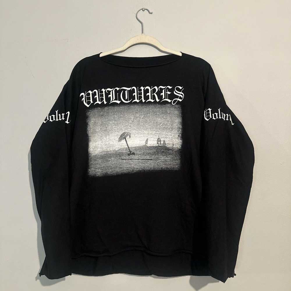 Yeezy Season VULTURES LONG SLEEVE SIZE 1 - image 1