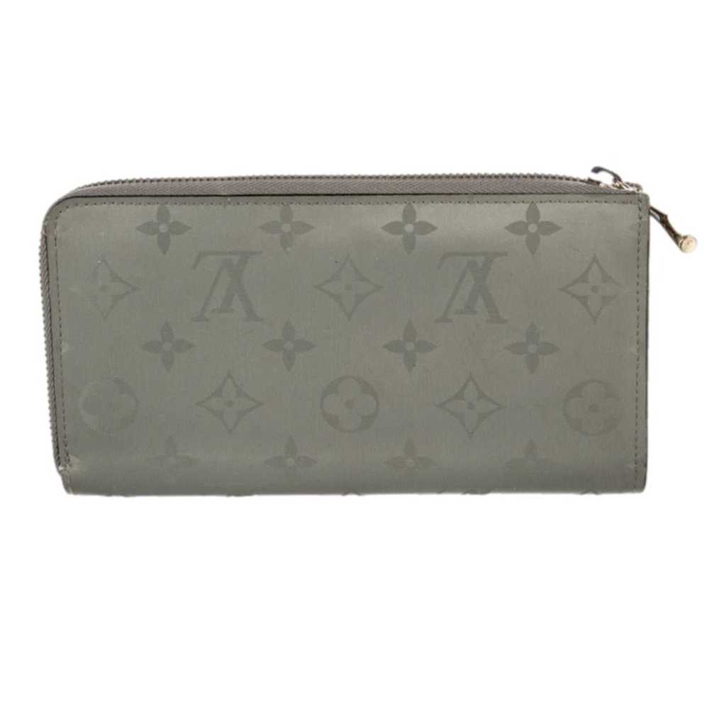 Louis Vuitton RARE LOUIS VUITTON Cosmos Monogram … - image 3