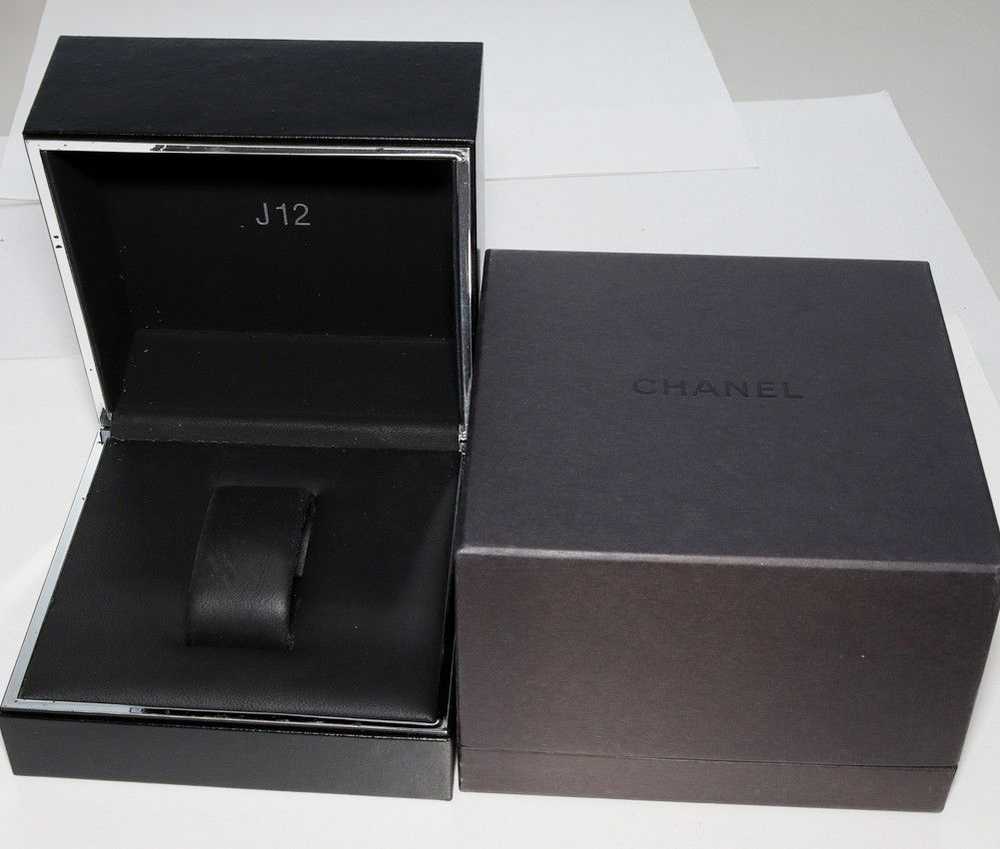 Chanel Chanel Chanel J12 33mm Black Ceramic Quart… - image 3