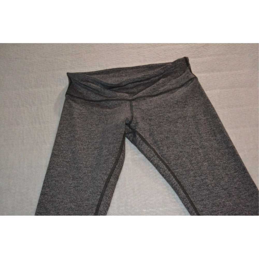 Lululemon Authentic Luxury Fitness Apparel for Wo… - image 3