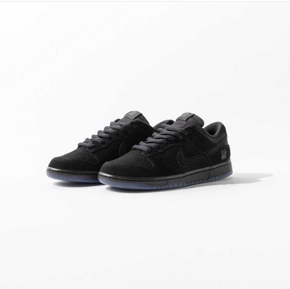 Nike × Undefeated Nike x Undefeated Dunk Low SP - image 2