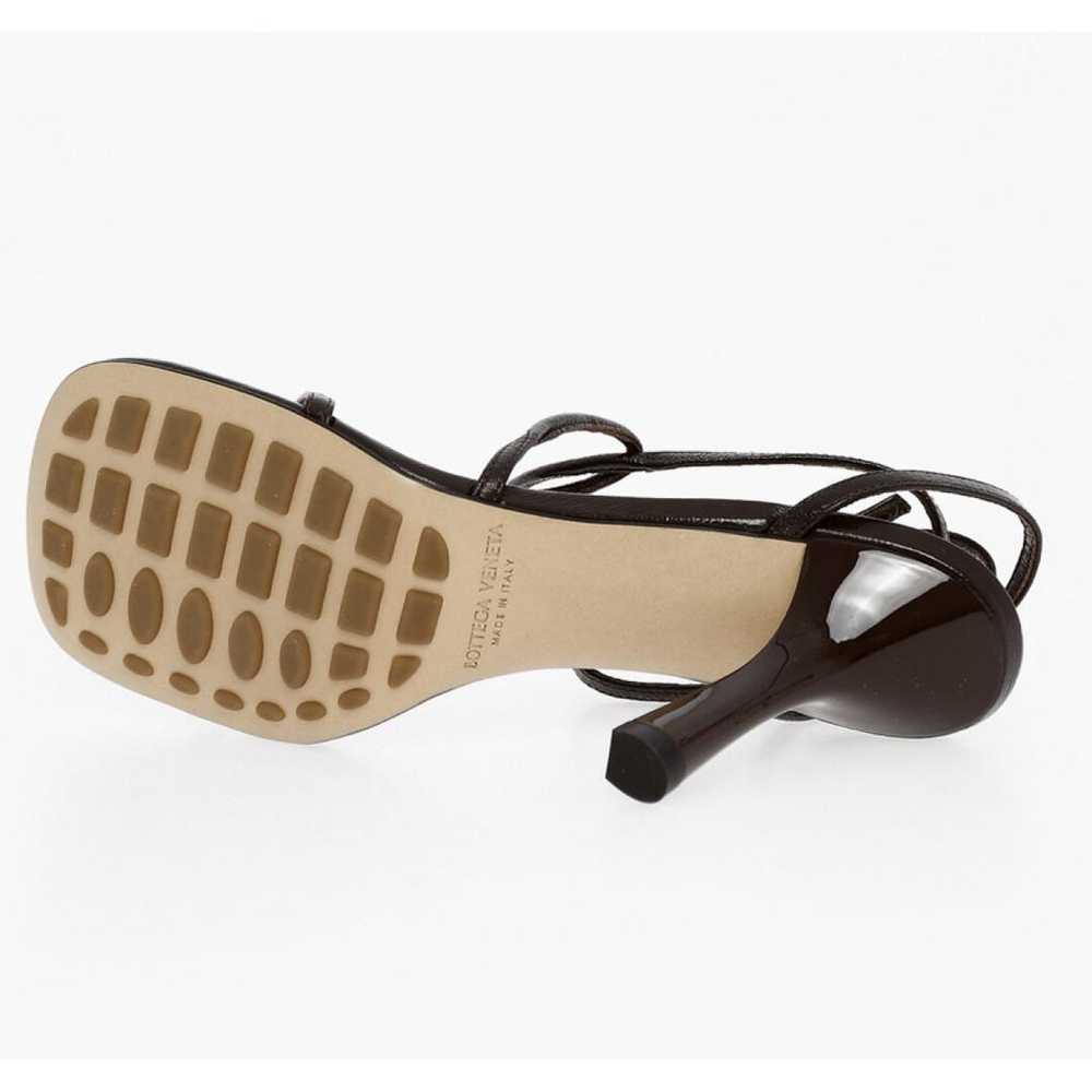 Bottega Veneta Leather flip flops - image 2