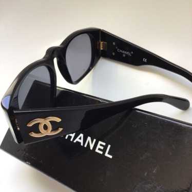 【入手困難】CHANEL べっ甲 柄 sunglasses vintage 黒 楽天市場】シャネル サングラス べっ甲の通販