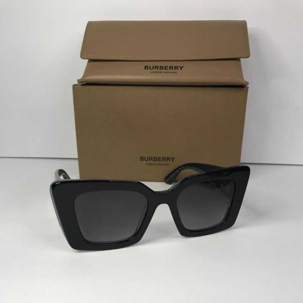 Burberry Aviator sunglasses - image 4