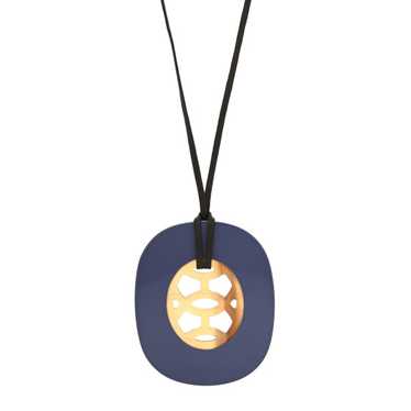 HERMES Buffalo Horn Lacquer Lift Necklace