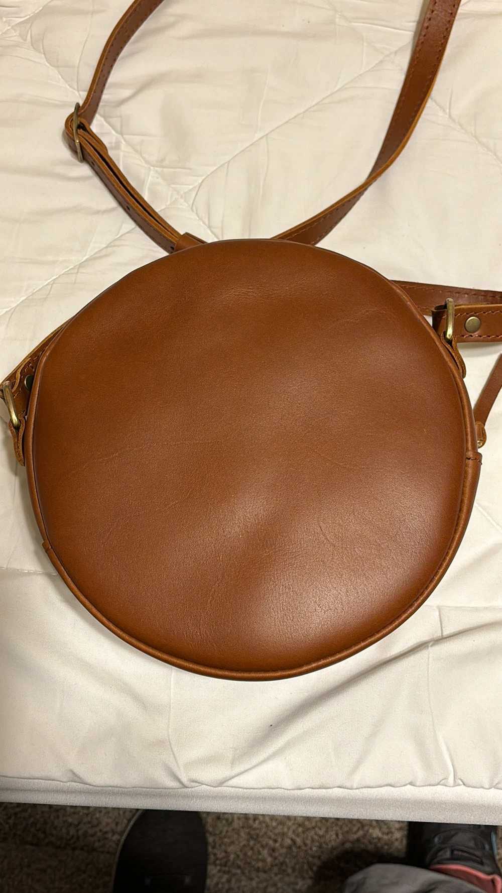 Portland Leather 'Almost Perfect' Circle Crossbody - image 3