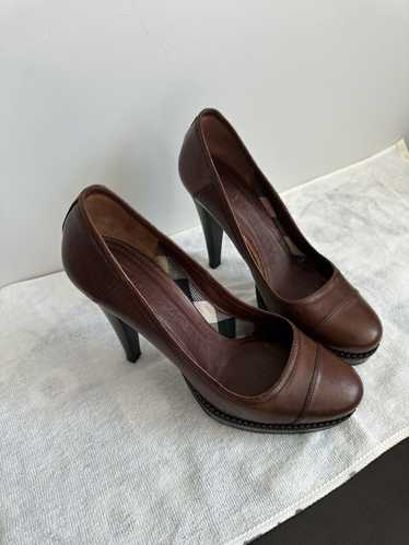 Burberry Burberry Brown Leather Platform Pumps