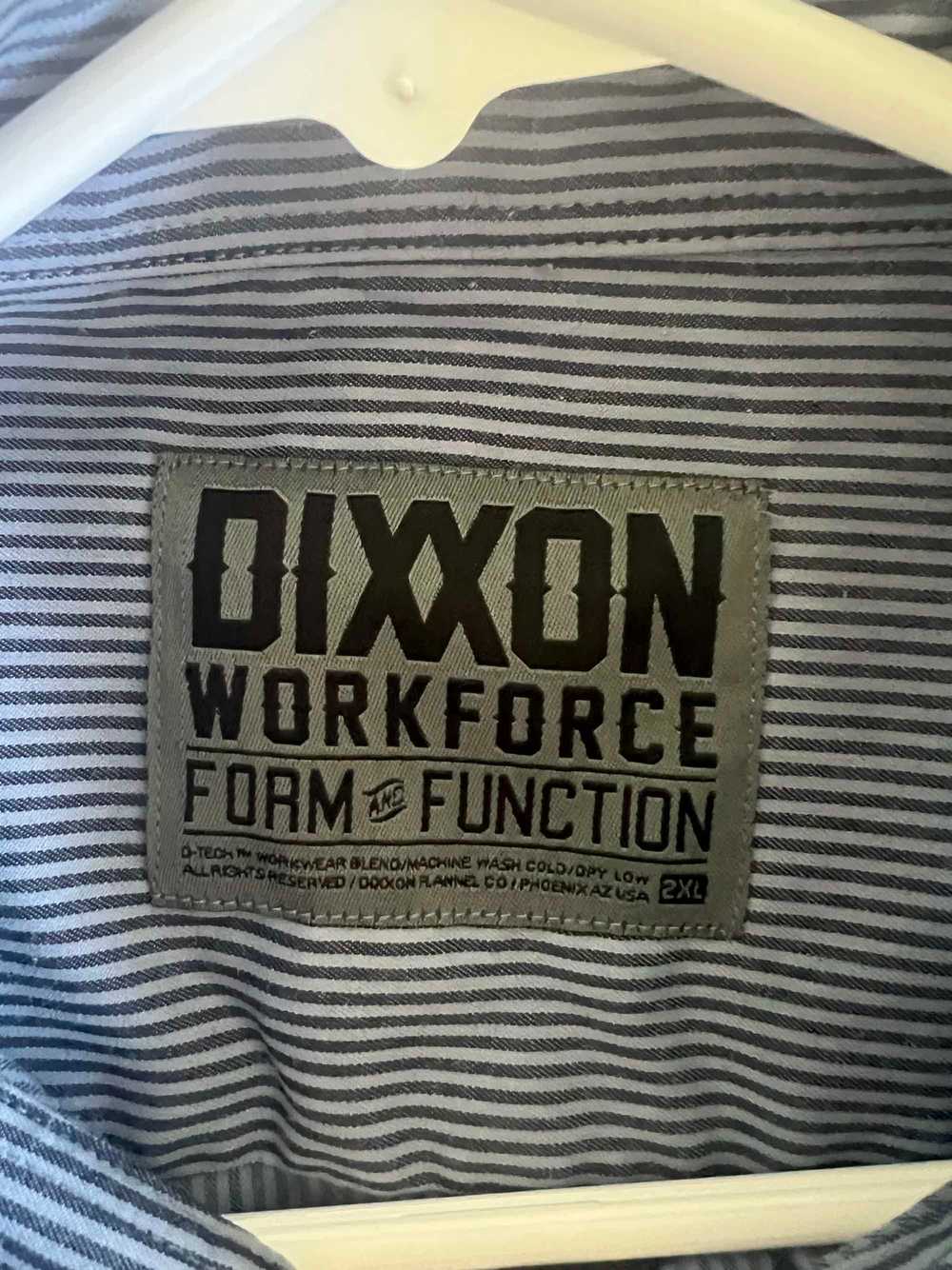 dixxon Short sleeve Form and Function - image 3