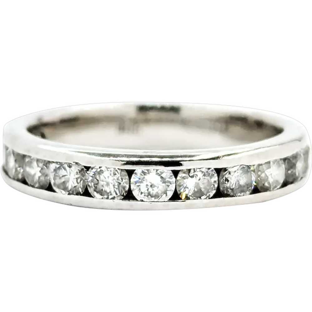 Timeless Sparkle: 14k White Gold Diamond Ring - image 1