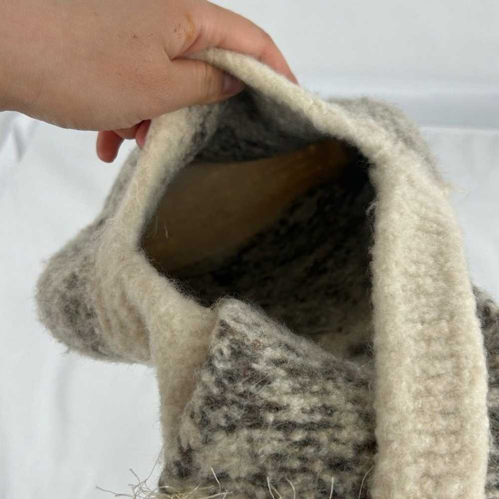 Vintage Wool Felt Grey and Cream Shoulder Bag - image 4