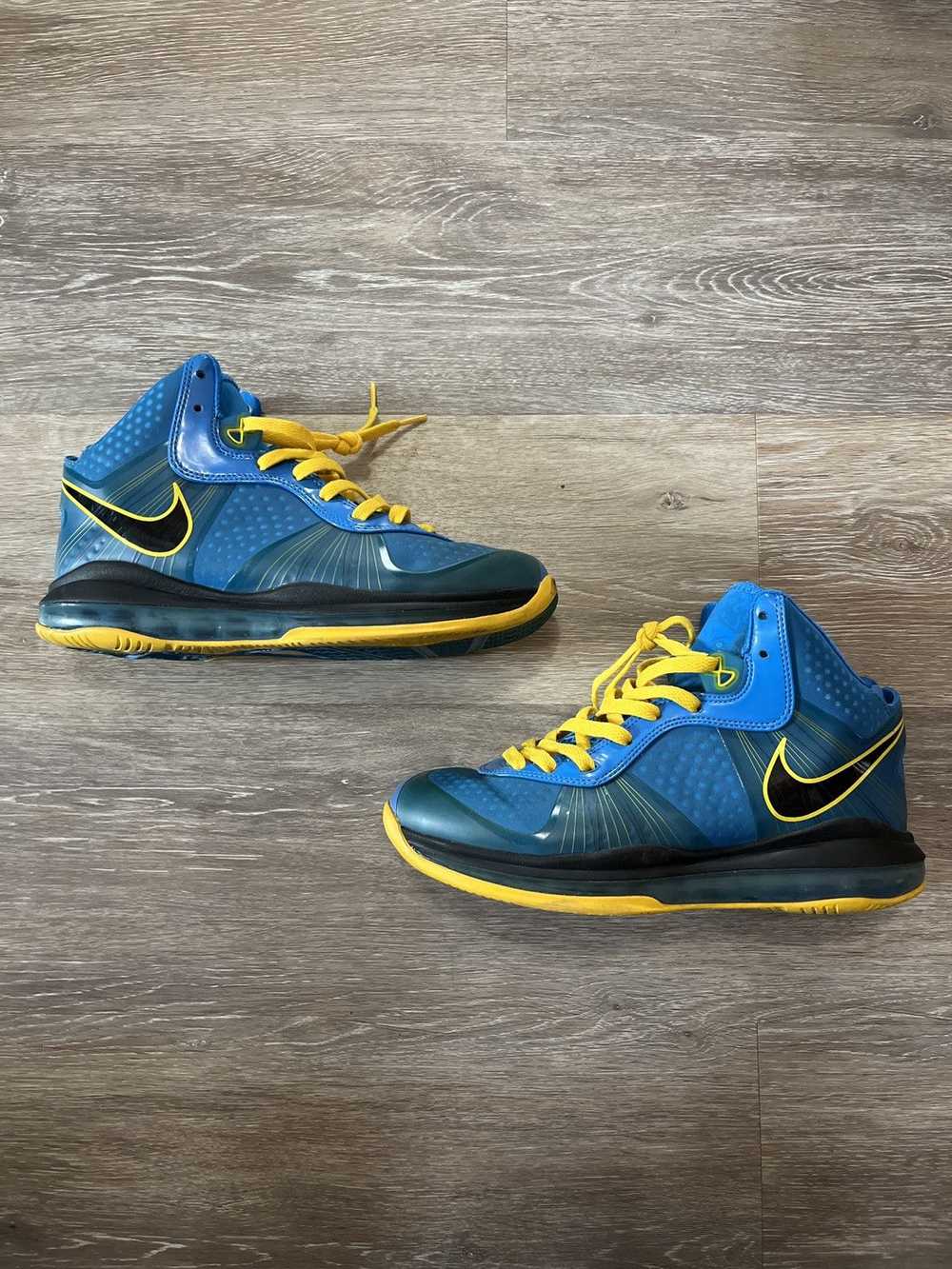 Nike Nike LeBron 8 V2- Entourage - image 1