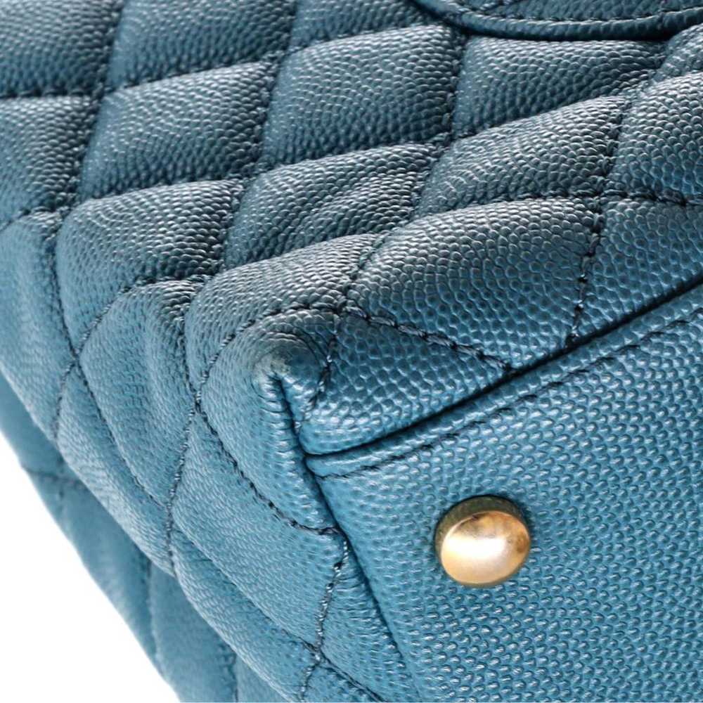 Chanel Lizard handbag - image 7