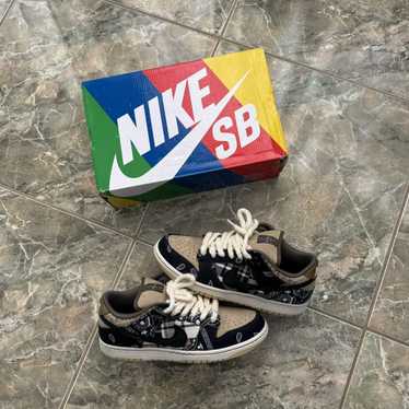 Nike × Travis Scott Travis Scott Nike sb dunk low - image 1