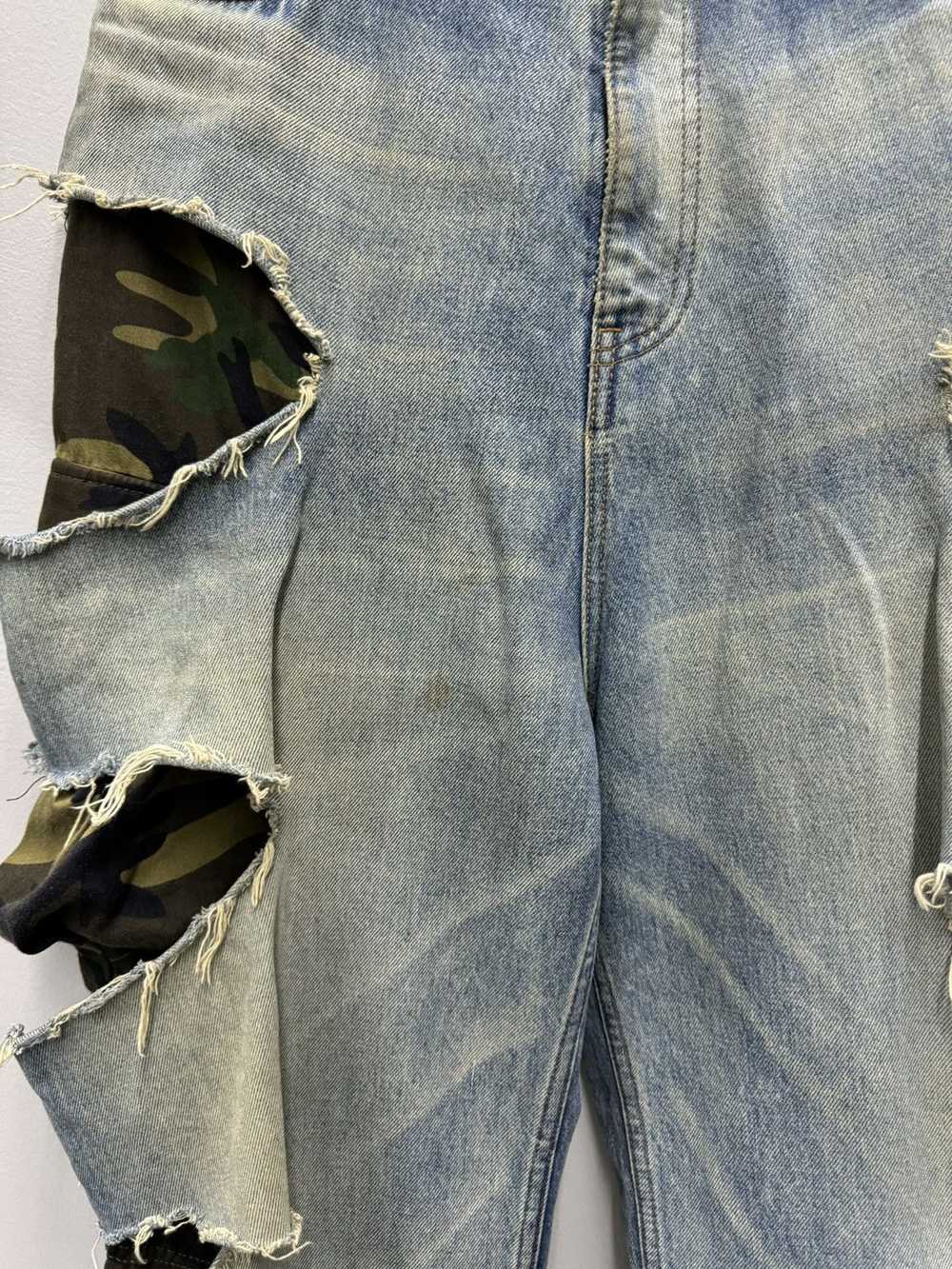 Balenciaga FW21 SLASHED CAMO DENIM JEANS - image 3