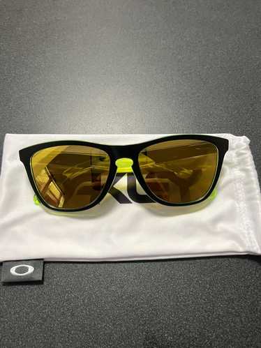 Oakley Frogskins™ Range Matte Black + Green with P