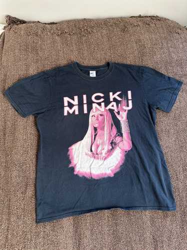 Gildan × Rap Tees × Streetwear Nicki Minaj Tour Me