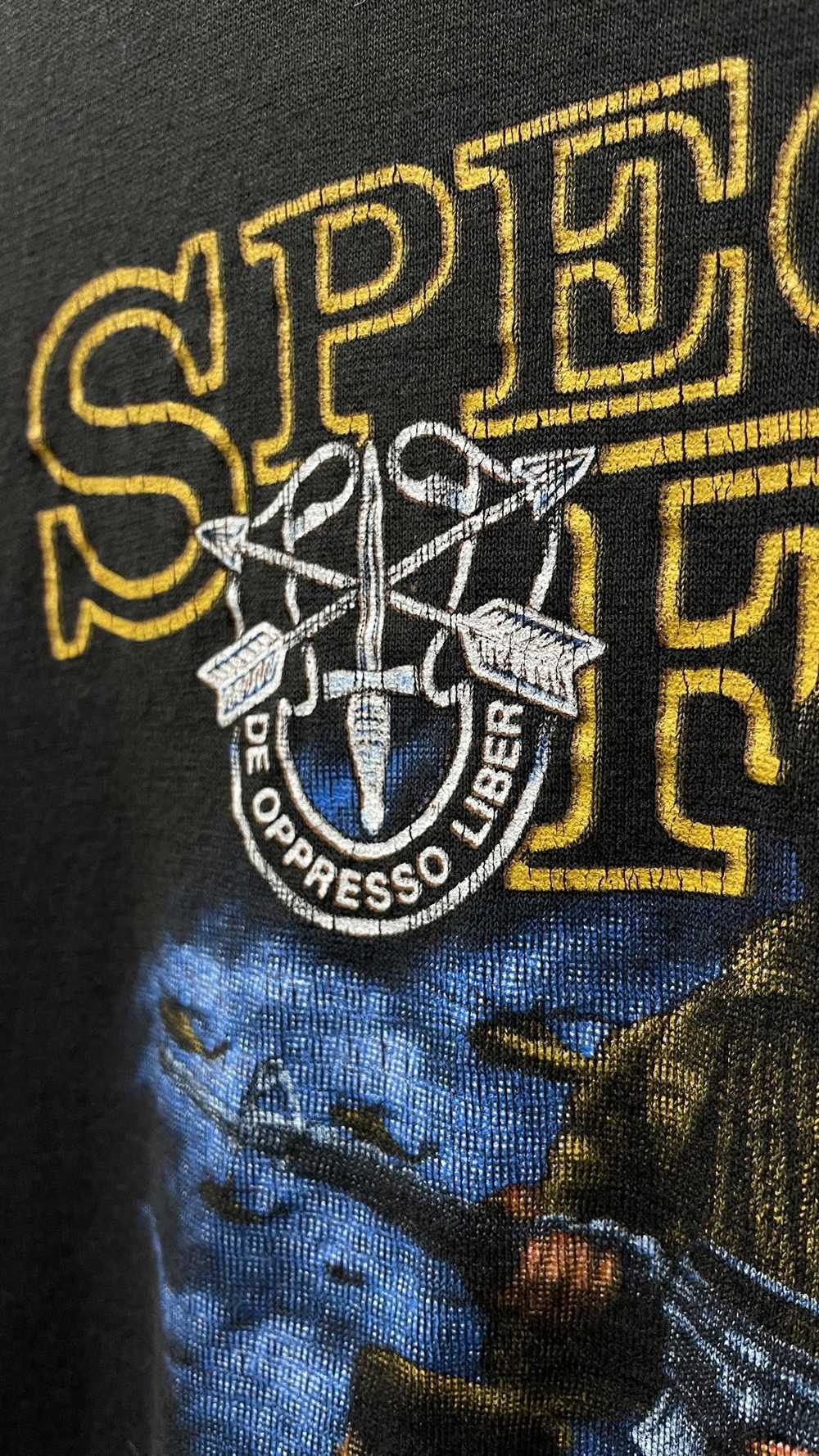 Designer 1987 U.S Army Special Forces Graphic T-S… - image 5