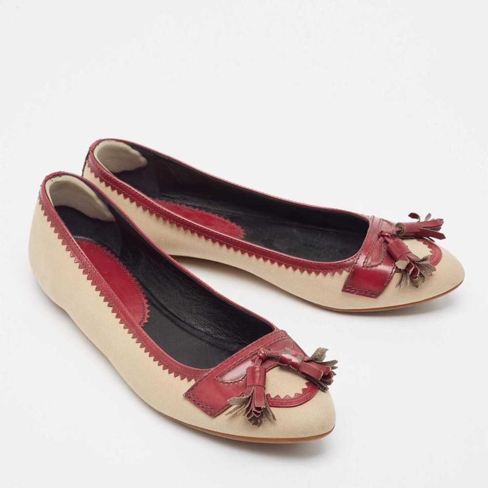 Burberry Leather flats - image 3