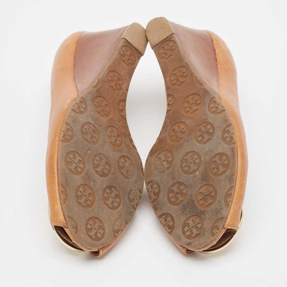 Tory Burch Leather heels - image 5