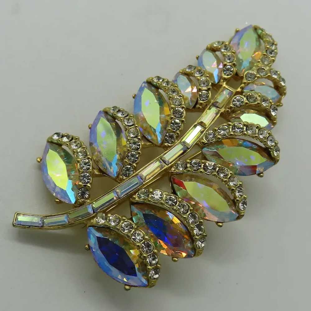 Pretty Aurora Borealis Leaf Brooch Marquise Navet… - image 5