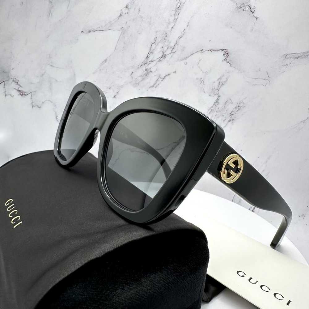 Gucci Oversized sunglasses - image 4