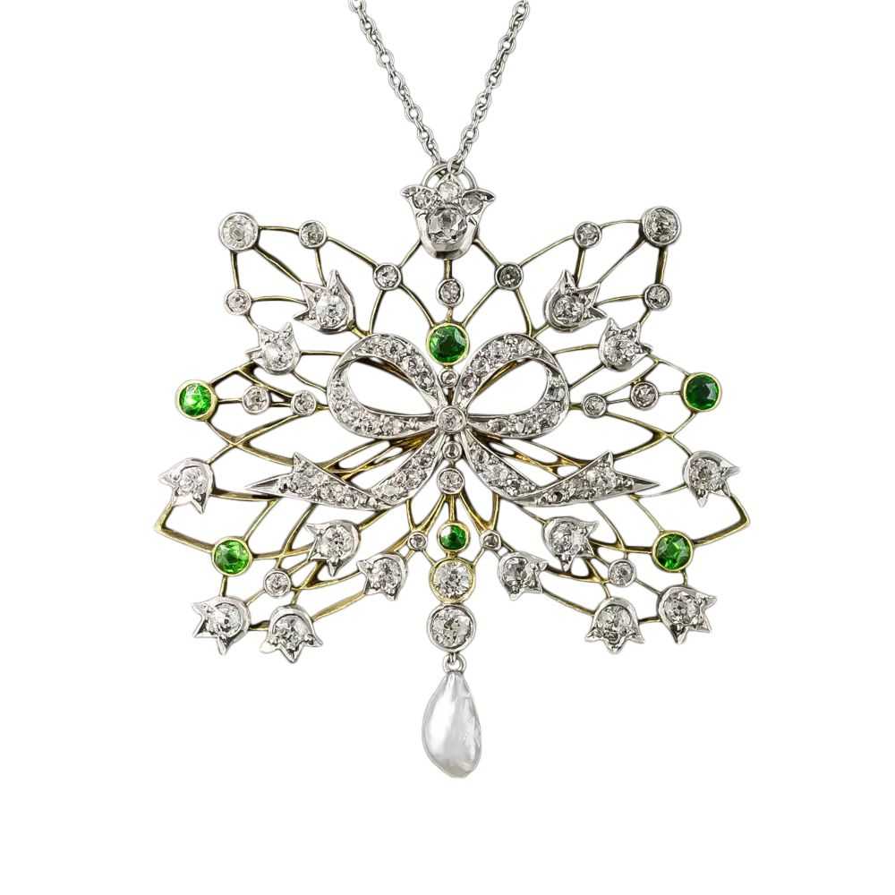 Edwardian Diamond, Demantoid Garnet and Pearl Nec… - image 3