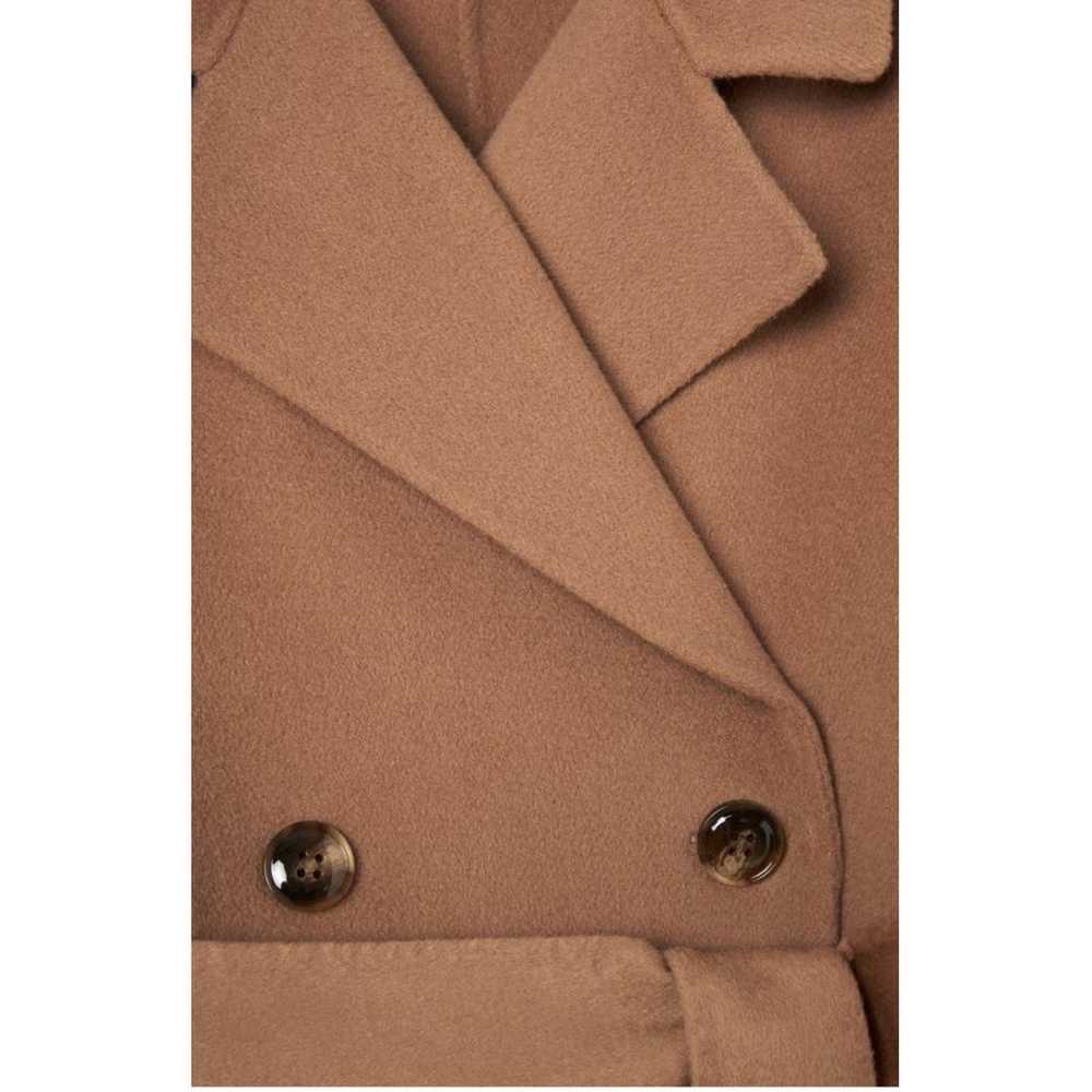 The curated Cashmere coat - image 2