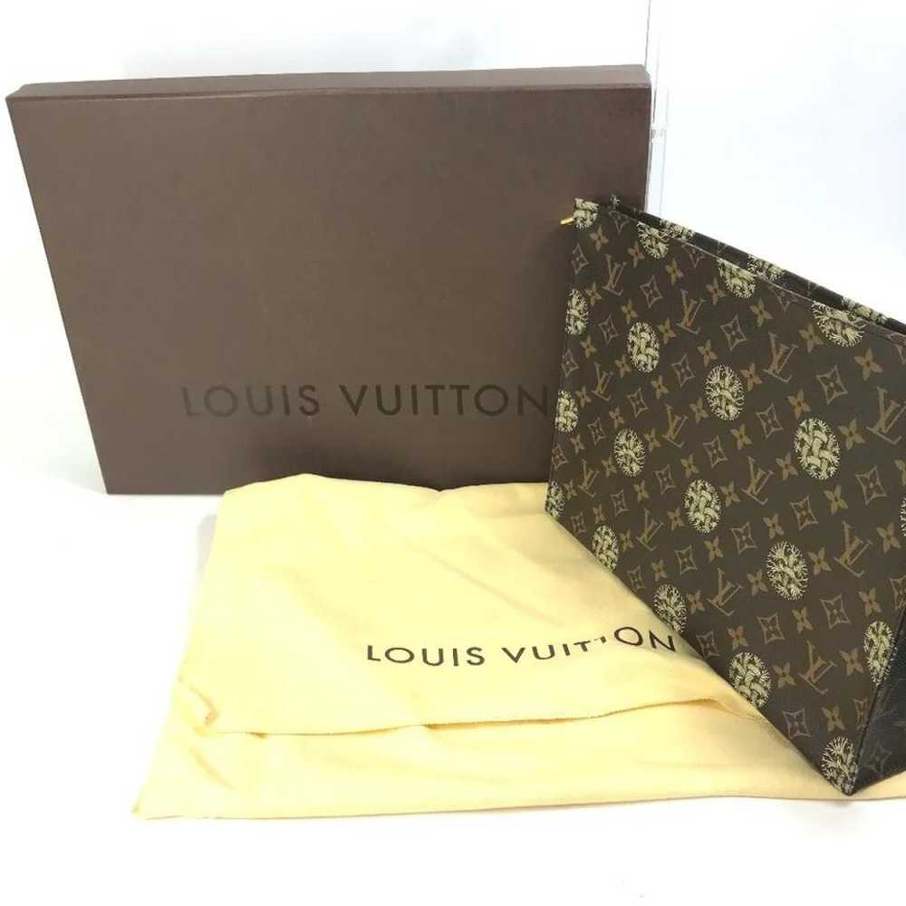 Louis Vuitton Leather clutch - image 6